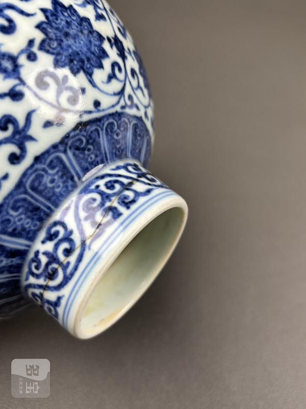 清雍正 青花莲托八吉祥纹高足碗 - 图9